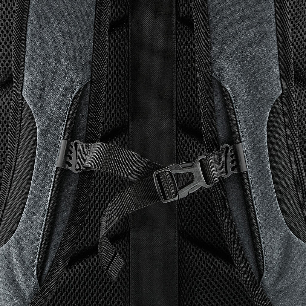 Endeavour Backpack in Farbe Jet Black