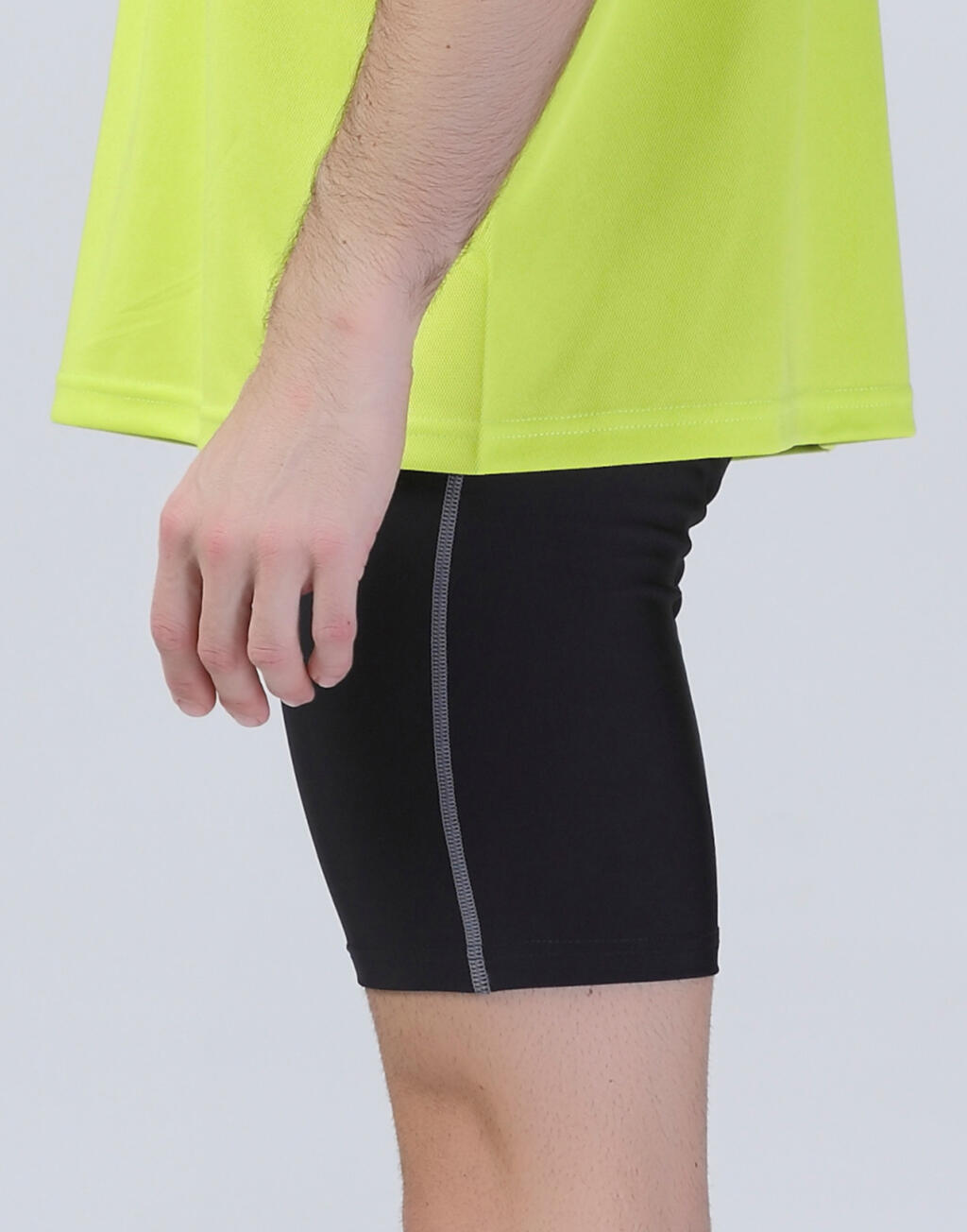 Men's Bodyfit Base Layer Shorts in Farbe Black