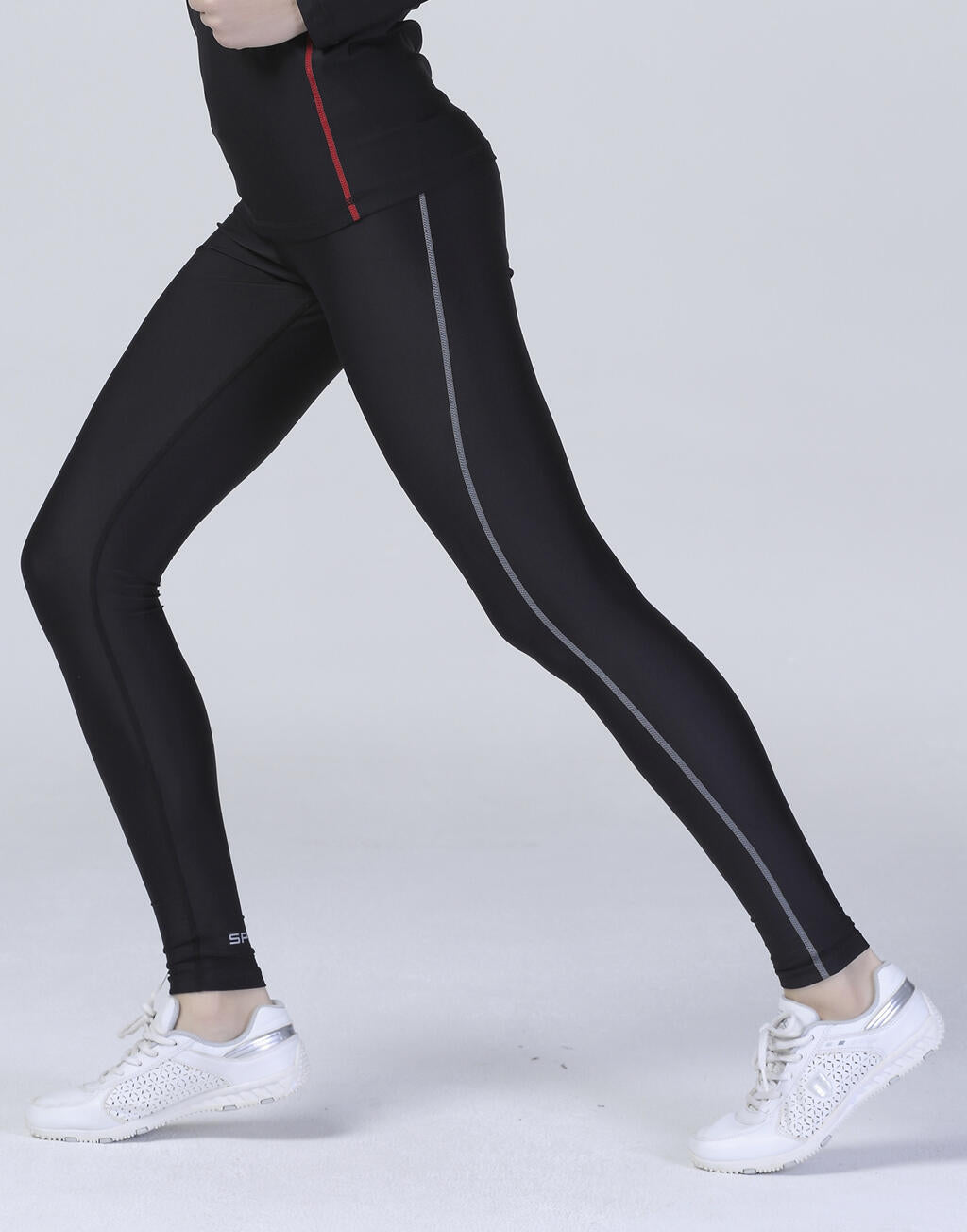 Women's Bodyfit Base Layer Leggings in Farbe Black