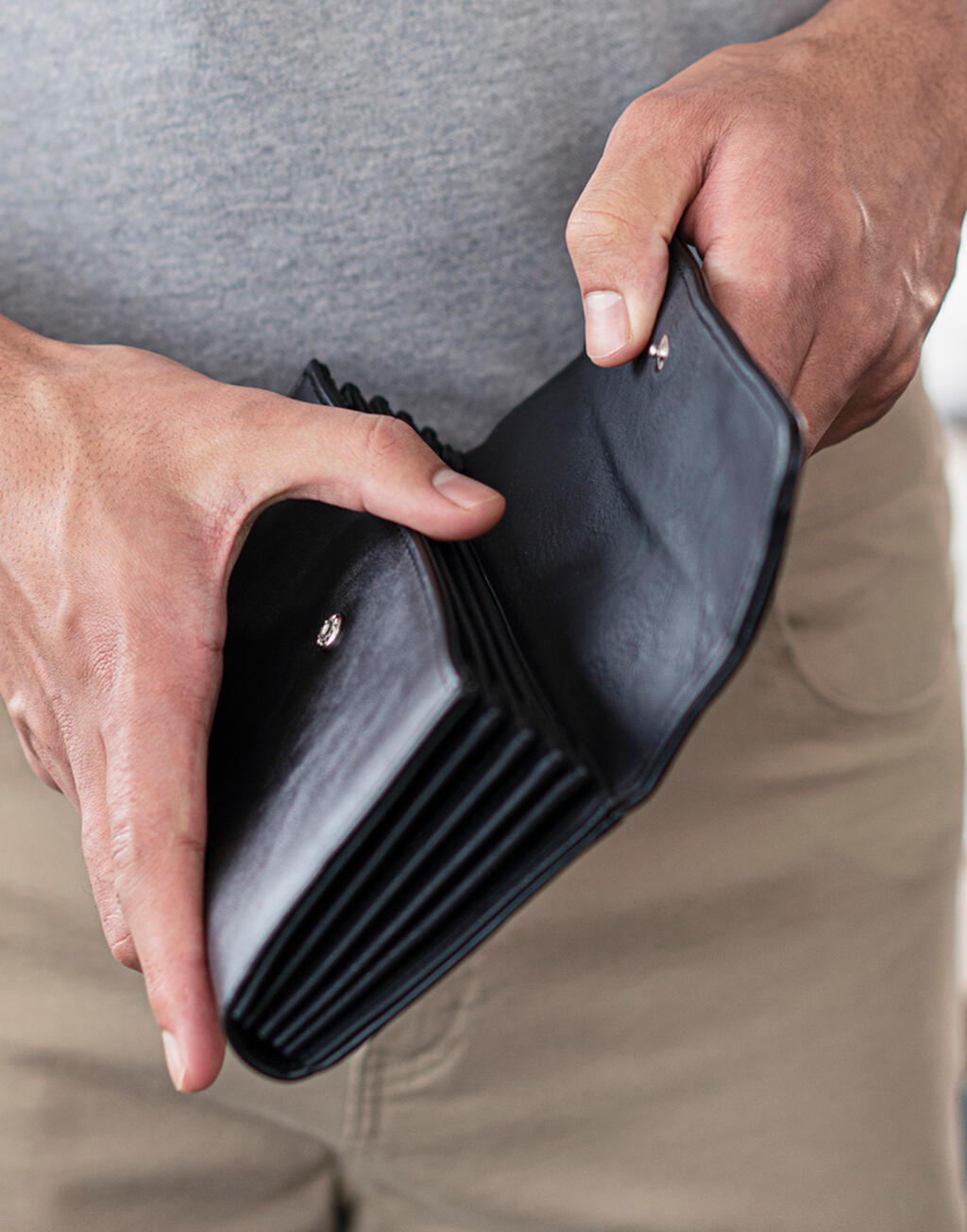Waiter's Wallet with Press Stud - ShirtStore