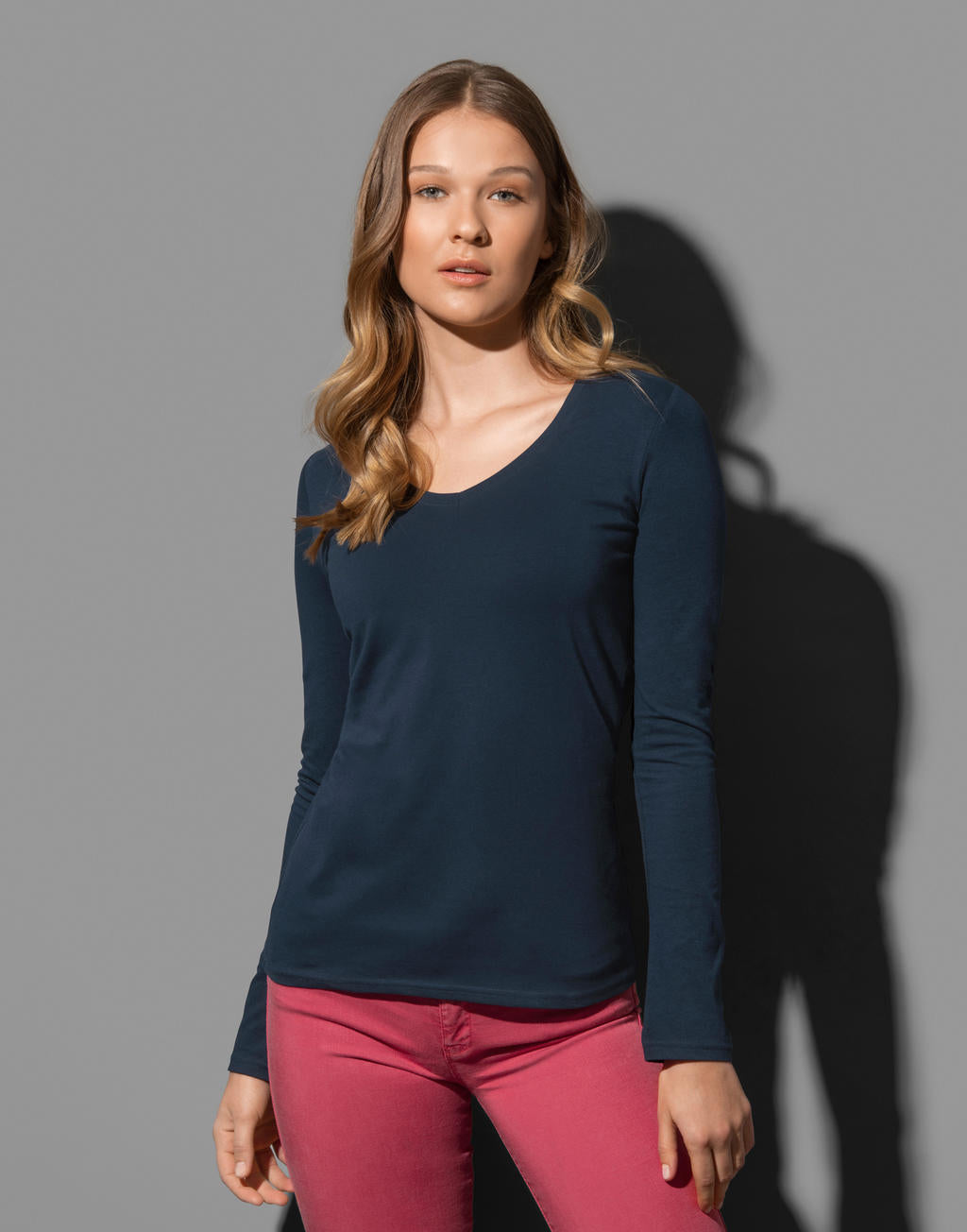 Claire Long Sleeve in Farbe White