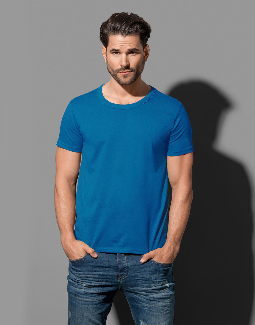 Ben Crew Neck in Farbe White
