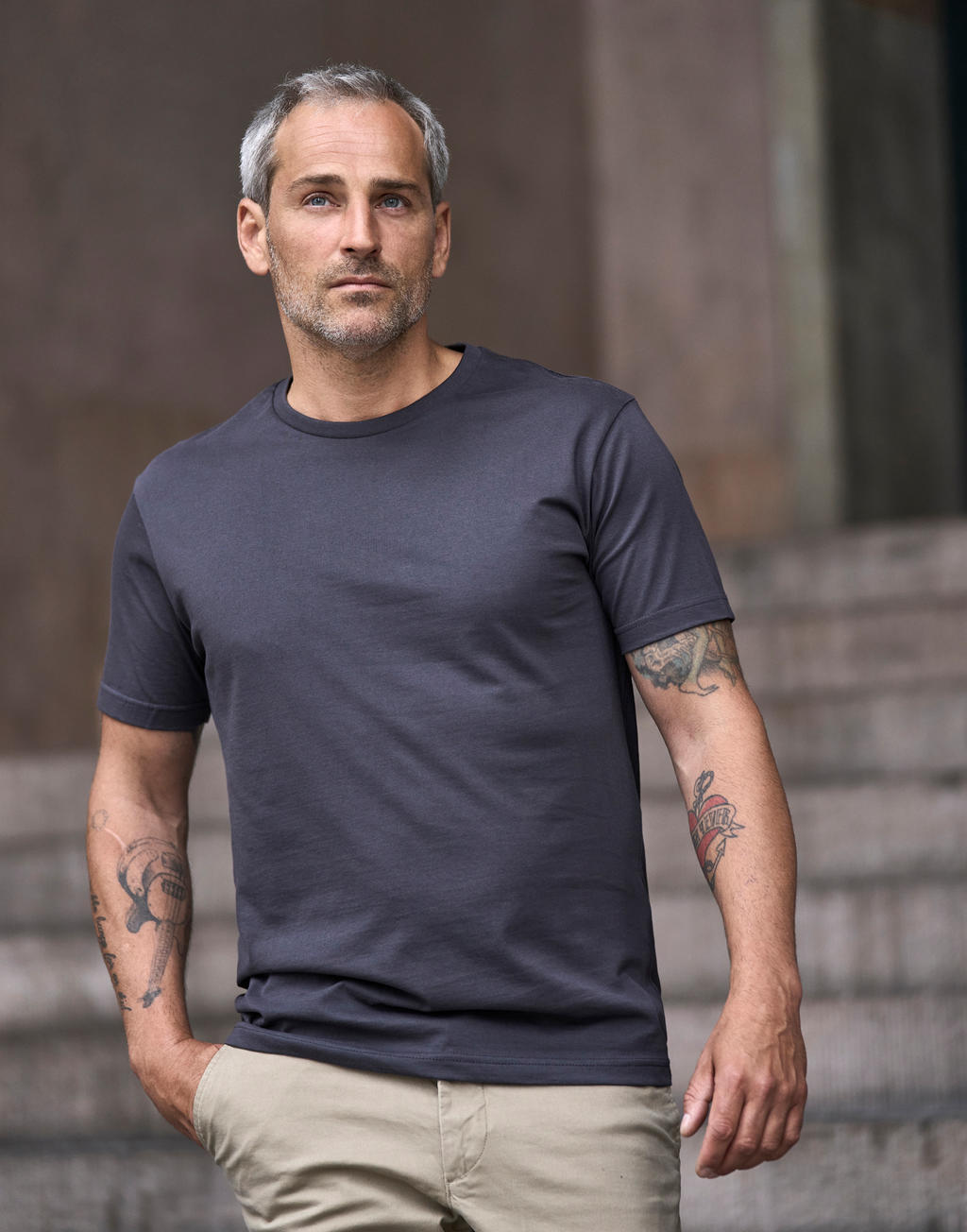 Men's Fashion Sof Tee in Farbe White