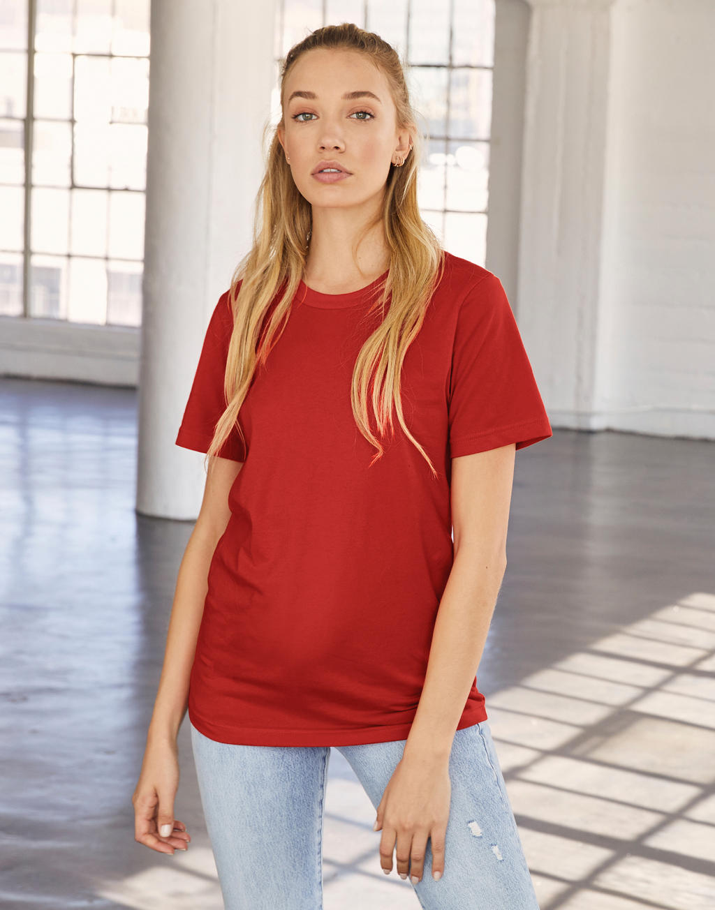 Women's Relaxed Jersey Short Sleeve Tee in Farbe White