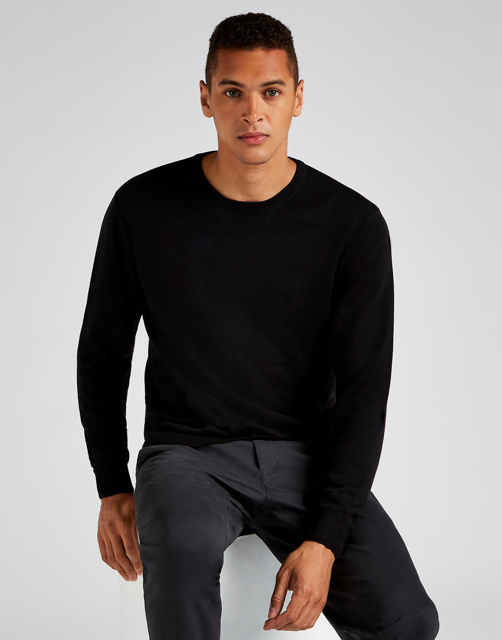 Regular Fit Arundel Crew Neck Sweater in Farbe Black