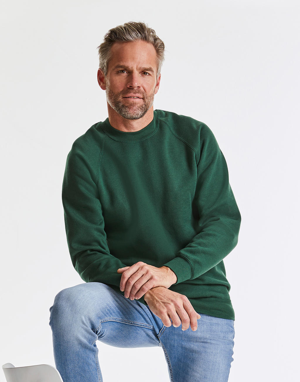 Classic Raglan Sweatshirt in Farbe Black