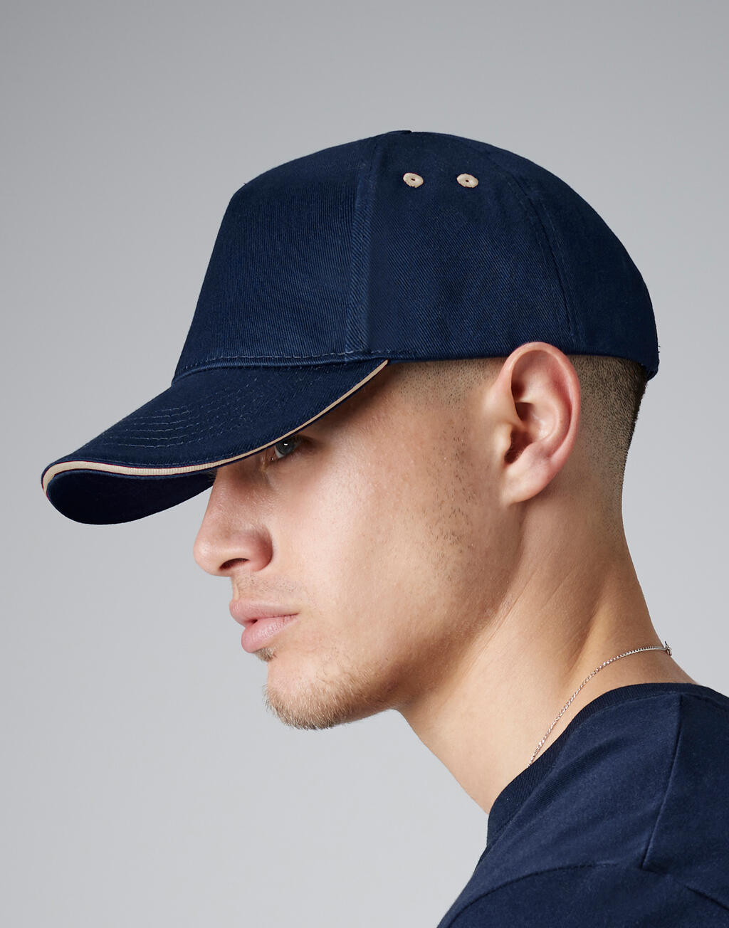 Ultimate 5 Panel Cap - Sandwich Peak in Farbe White/French Navy
