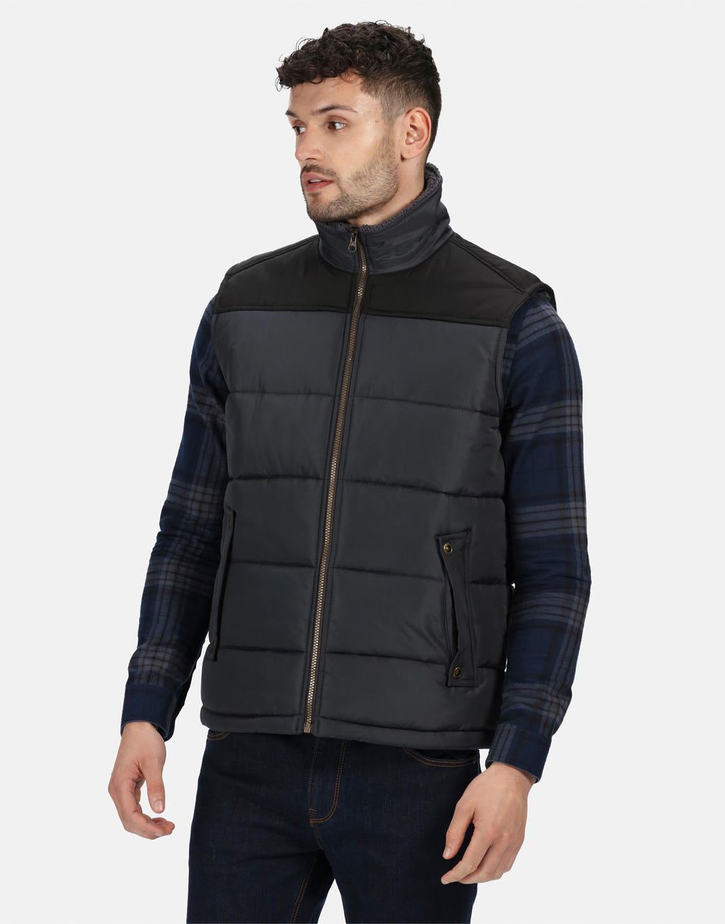 Altoona Insulated Bodywarmer in Farbe Black
