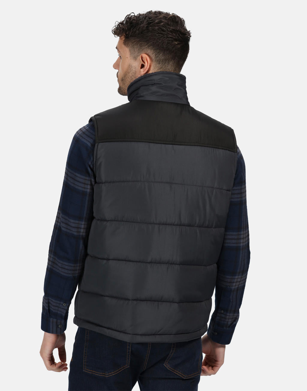 Altoona Insulated Bodywarmer in Farbe Black