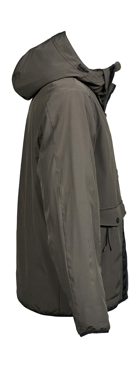 Urban Adventure Jacket in Farbe Black