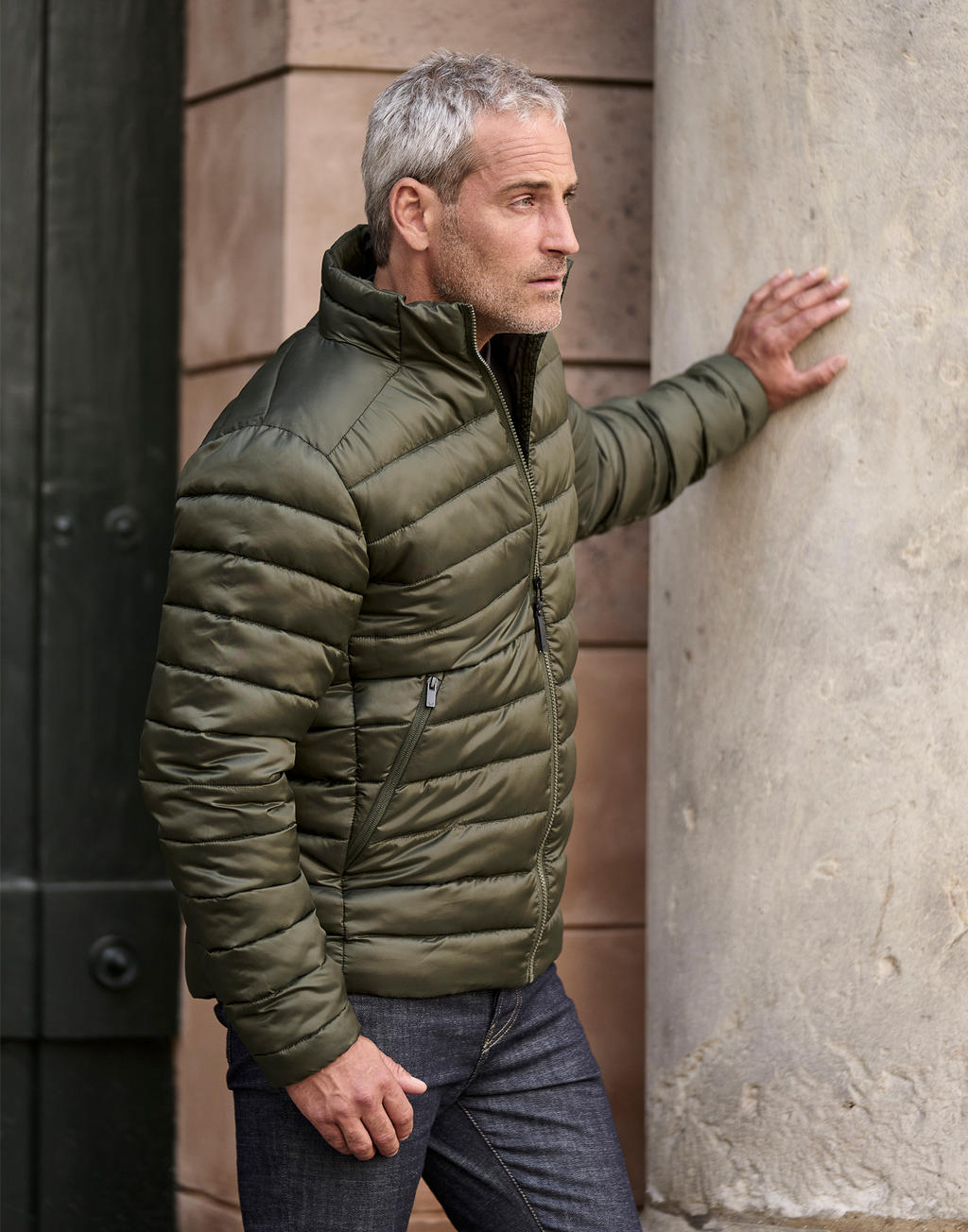 Lite Jacket in Farbe Black