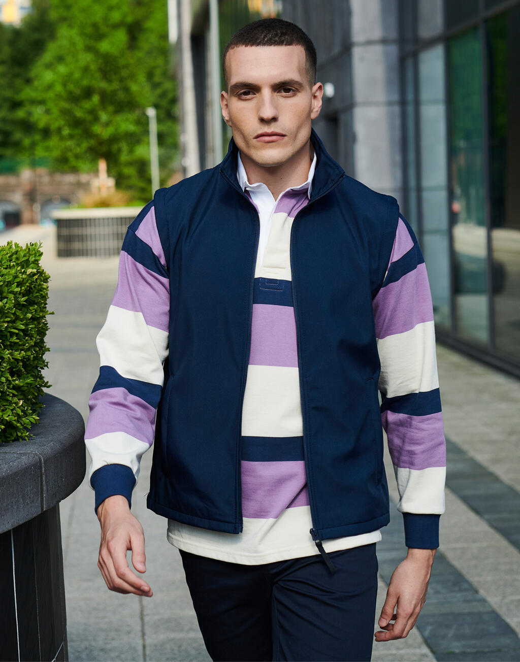Classic Softshell Bodywarmer in Farbe Black