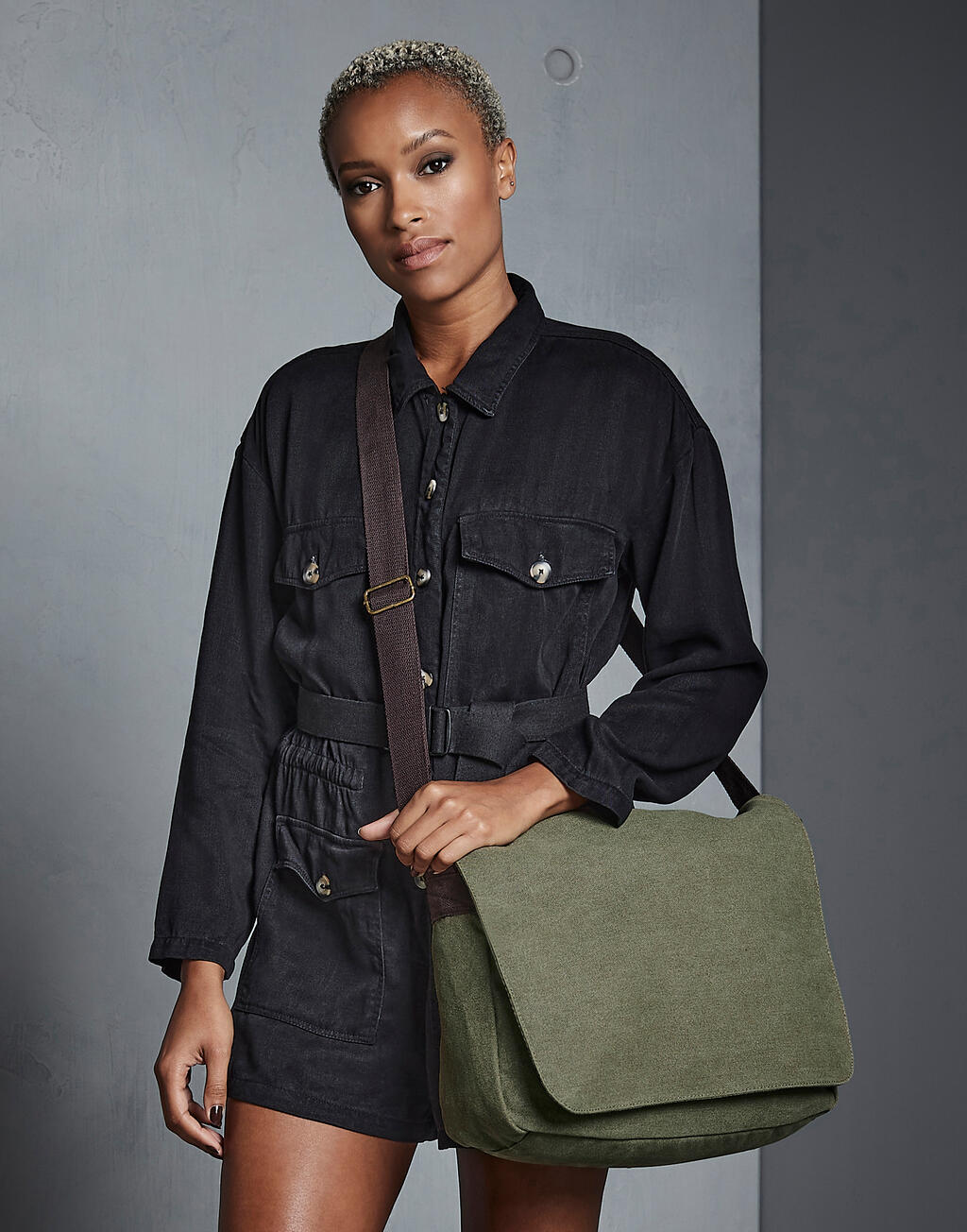 Vintage Canvas Despatch Bag in Farbe Vintage Black