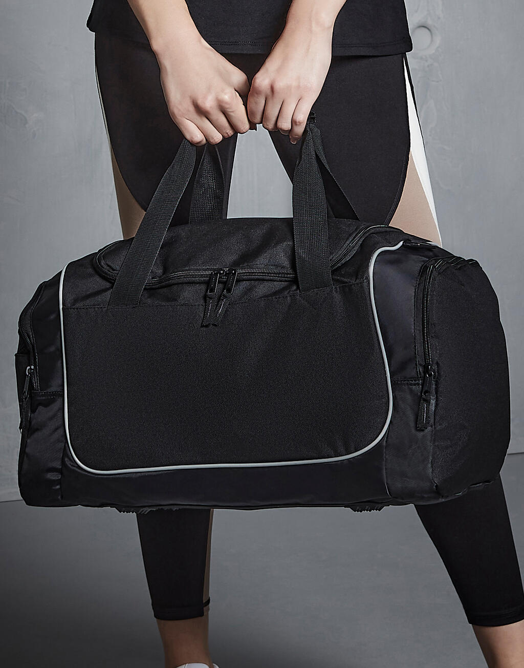 Locker Bag in Farbe Black/Light Grey