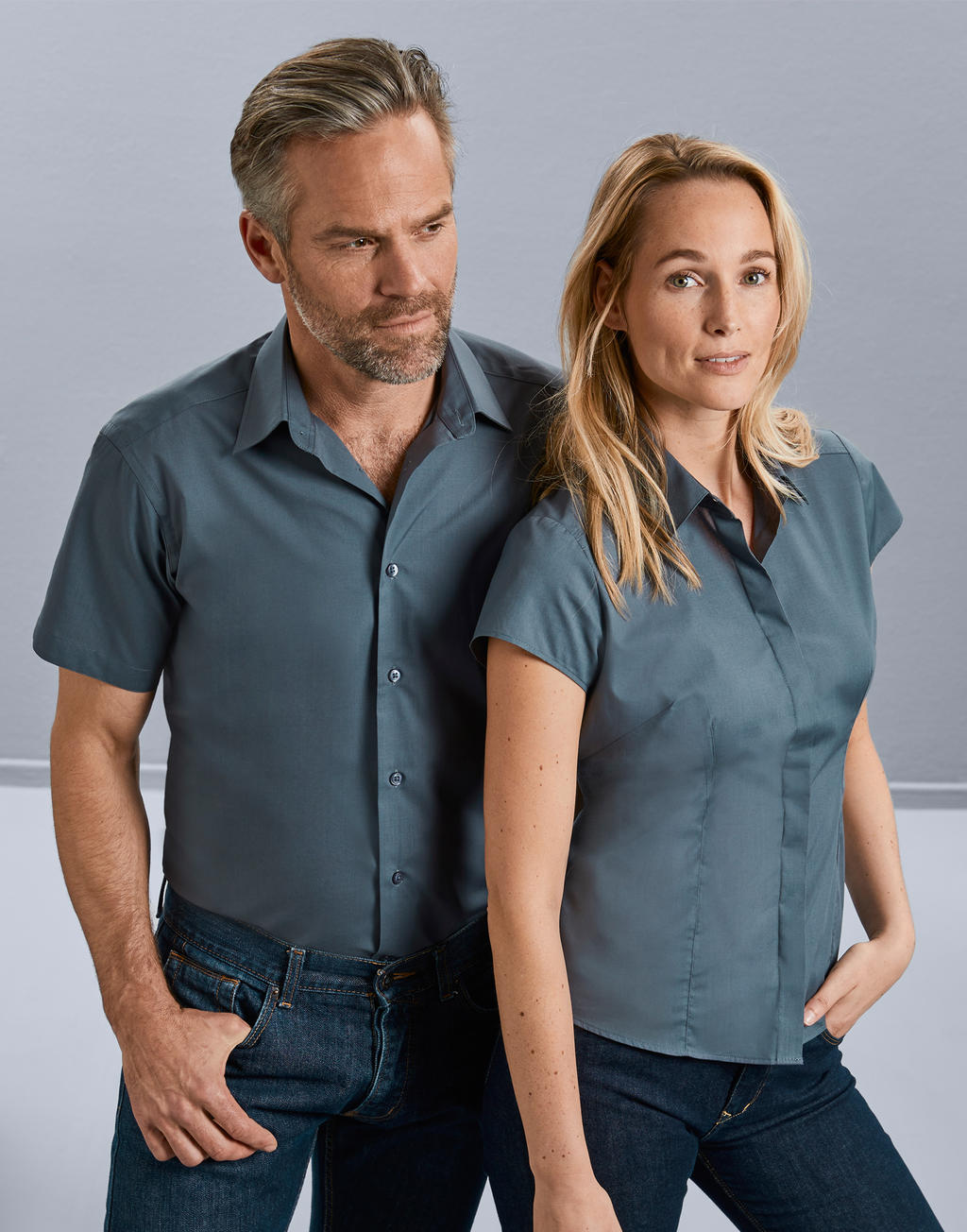 Ladies' Fitted Poplin Shirt in Farbe White