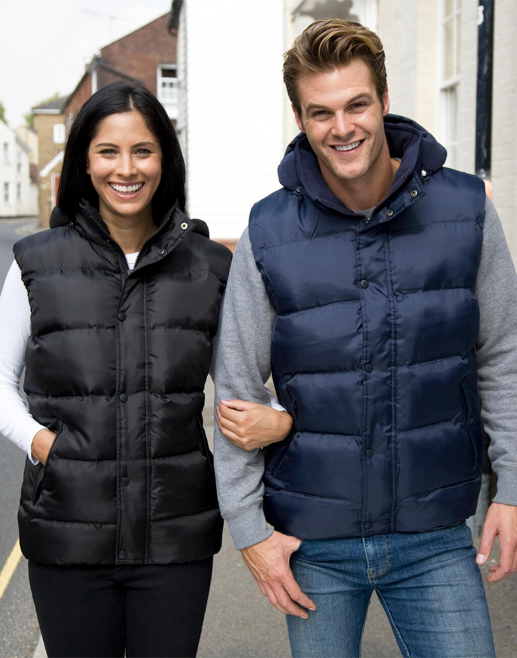 Nova Lux Padded Gilet in Farbe Black