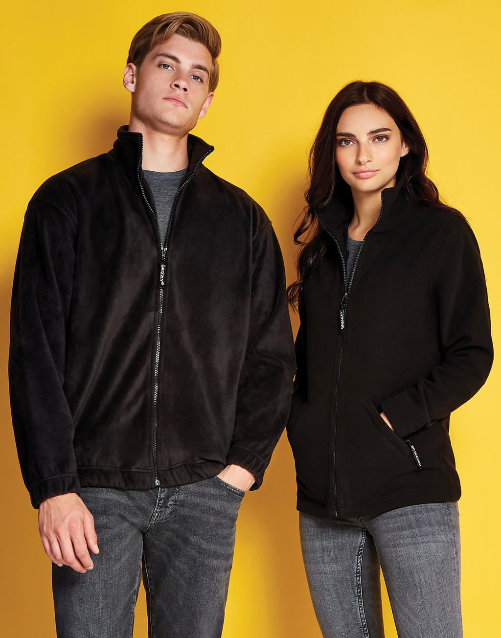 Classic Fit Full Zip Fleece in Farbe Black