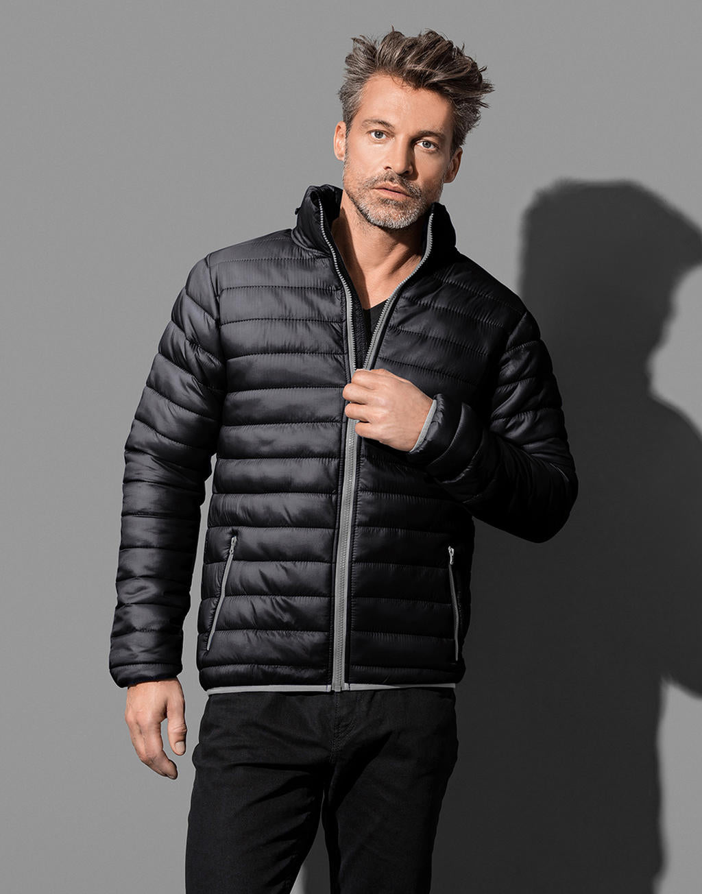 Padded Jacket in Farbe Black Opal