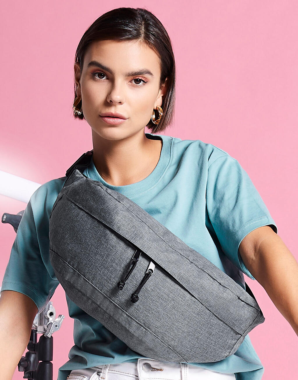 Oversized Across Body Bag in Farbe Black