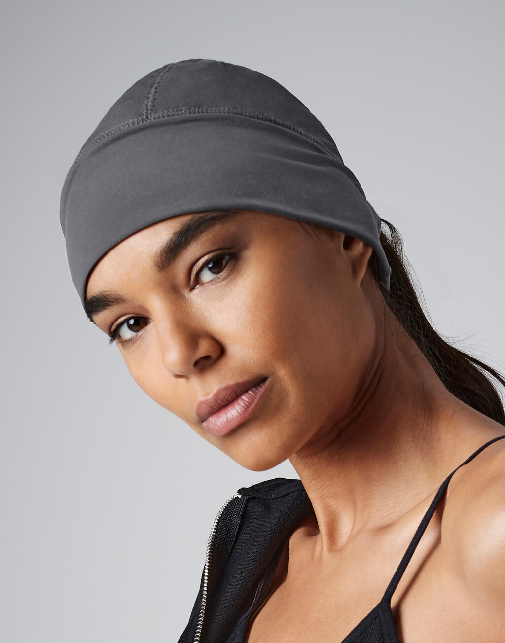 Softshell Sports Tech Beanie in Farbe Black