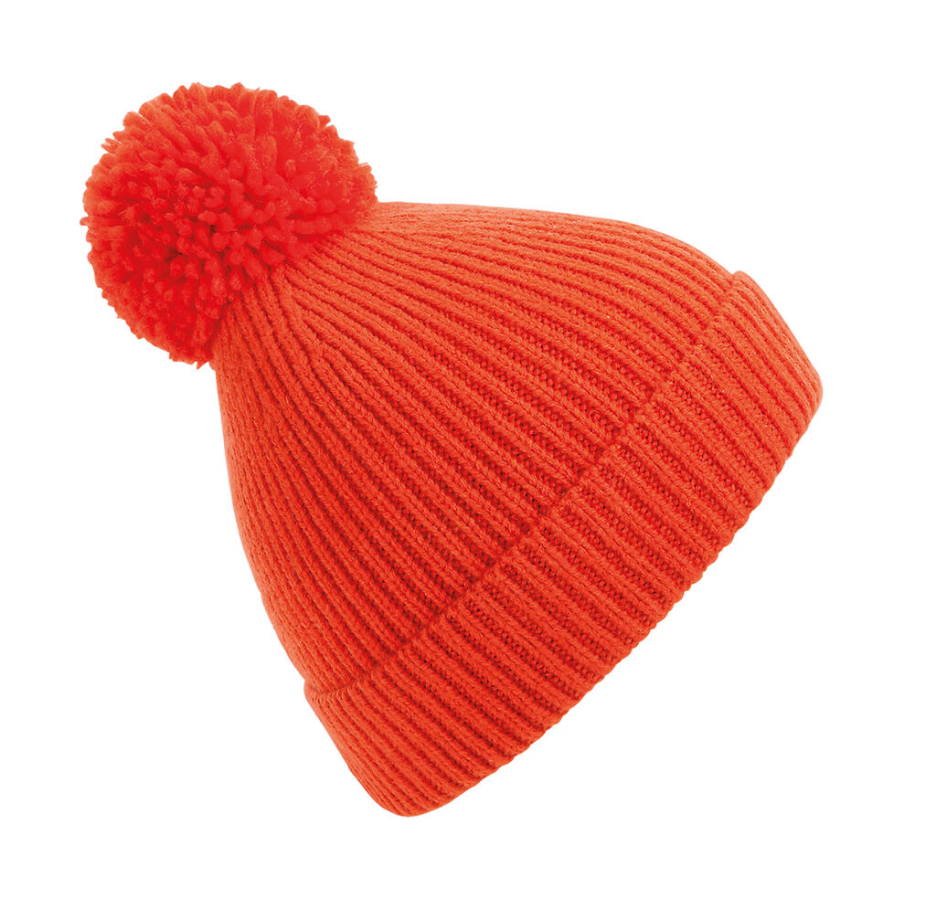 Engineered Knit Ribbed Pom Pom Beanie in Farbe Fire Red