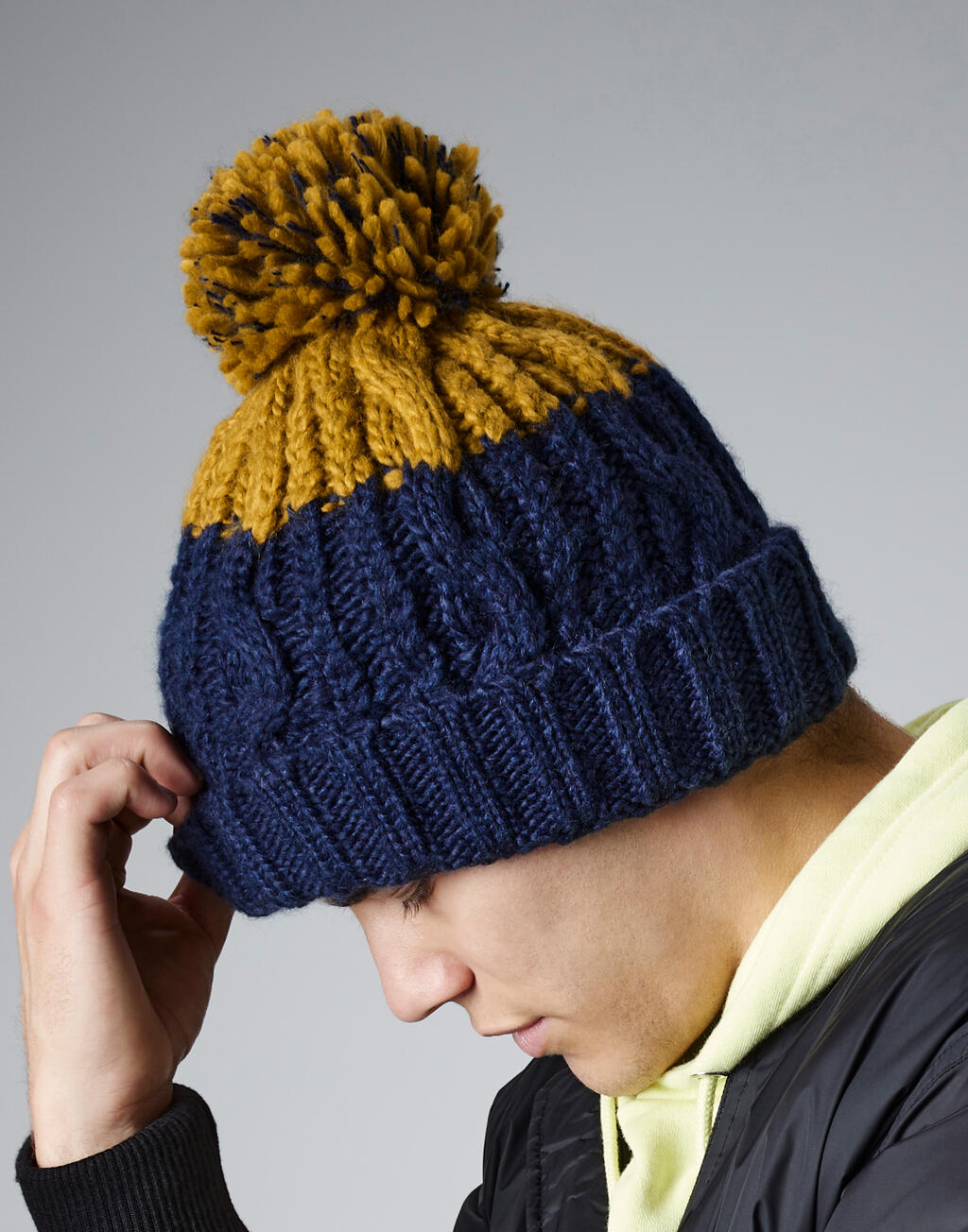 Apres Beanie in Farbe Graphite Grey/Blush