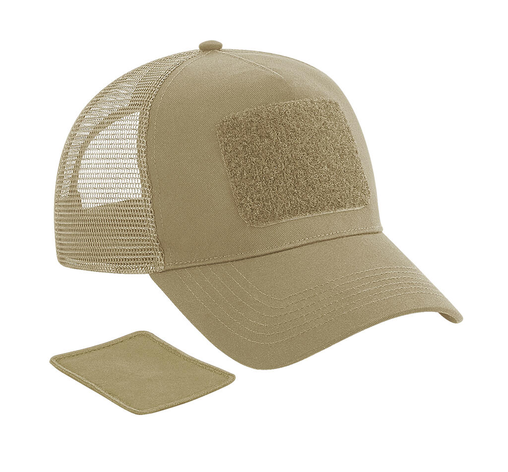 Patch Snapback Trucker in Farbe Desert Sand