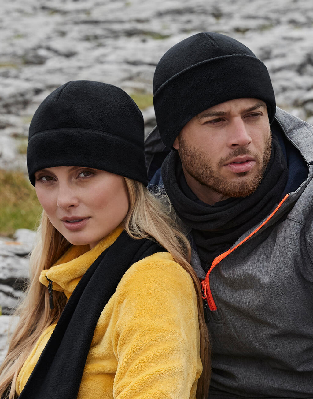 Recycled Fleece Cuffed Beanie in Farbe Black