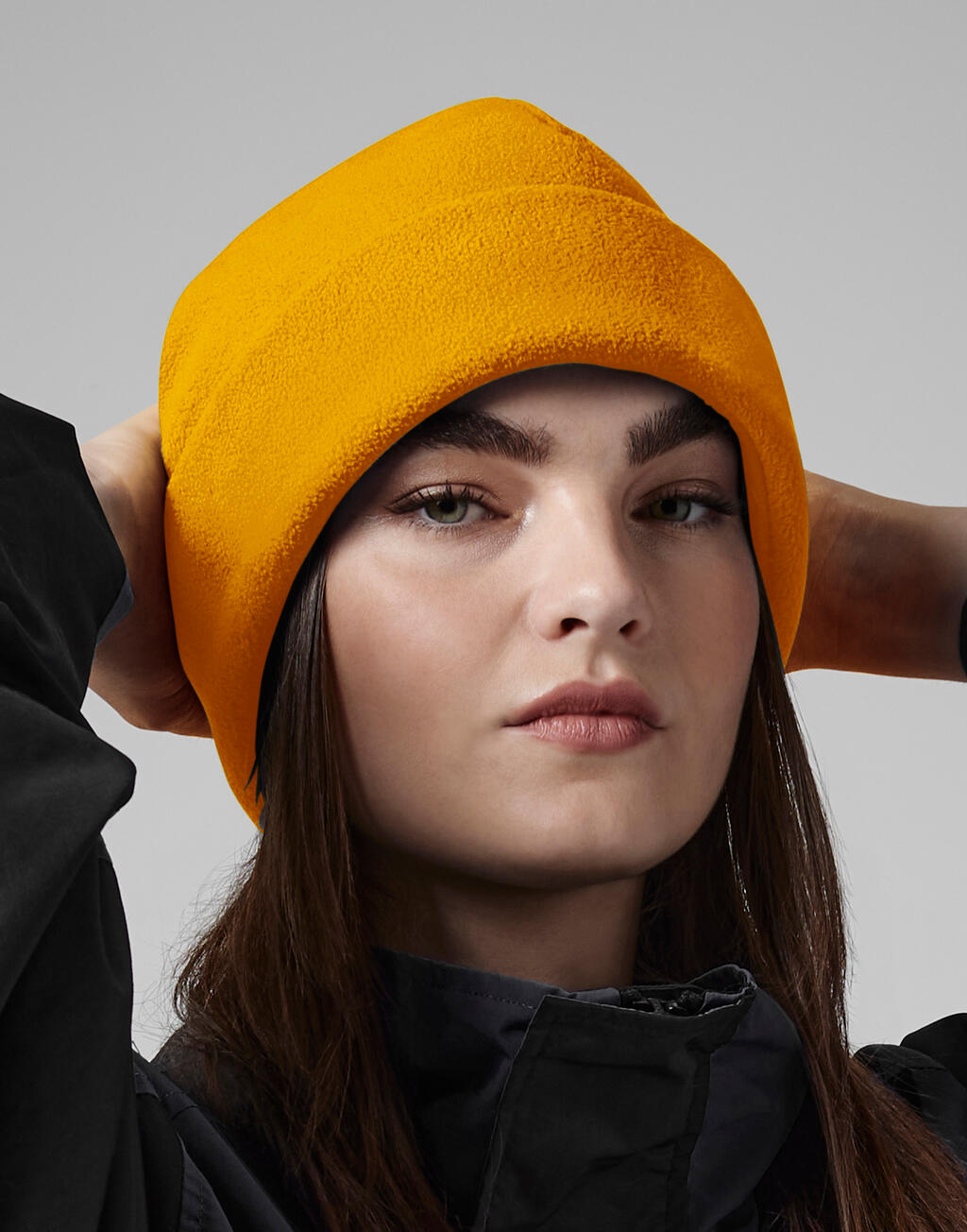 Recycled Fleece Cuffed Beanie in Farbe Black