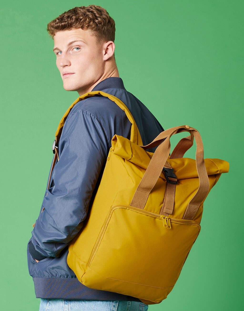 Recycled Twin Handle Roll-Top Laptop Backpack in Farbe Black