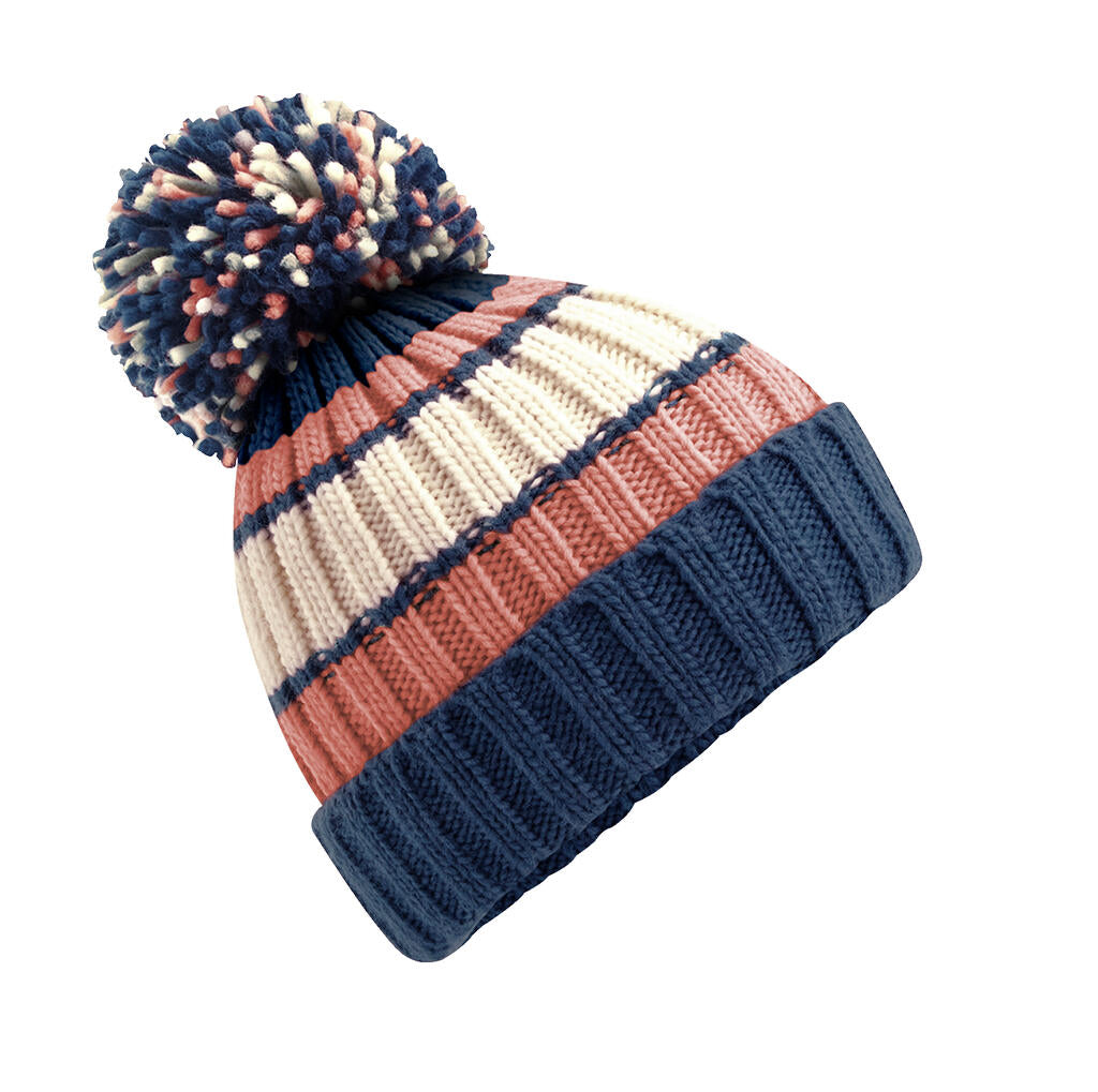Hygge Striped Beanie in Farbe Marshmallow Sundae