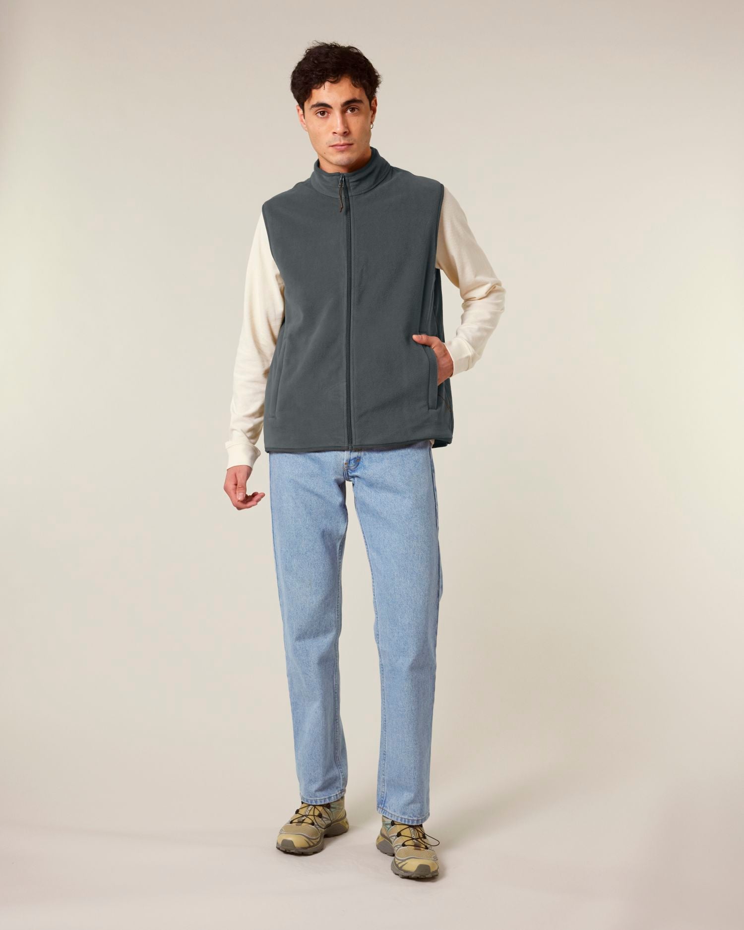 Stanley Quester - ShirtStore