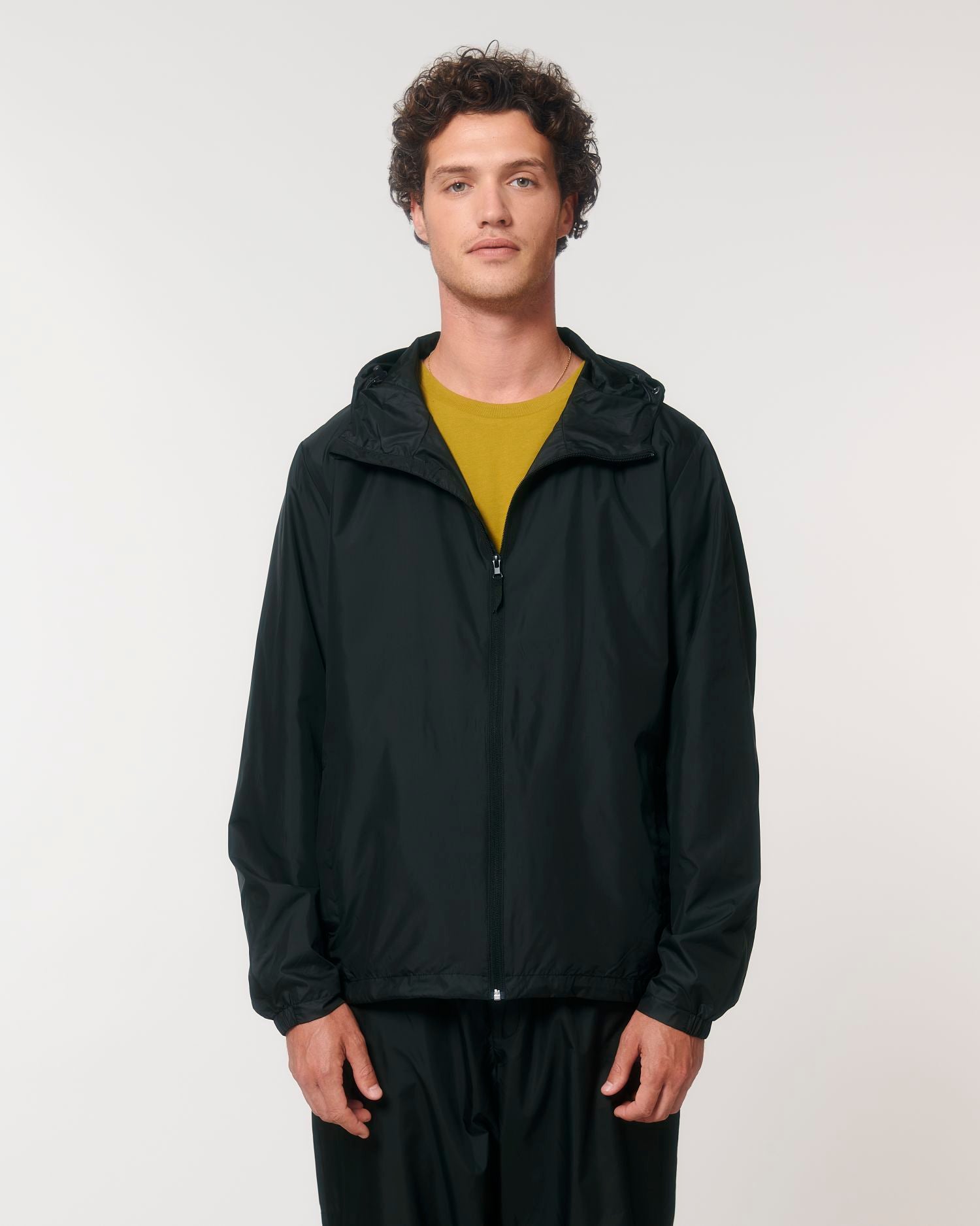 Non Padded Jacket Commuter in Farbe Black