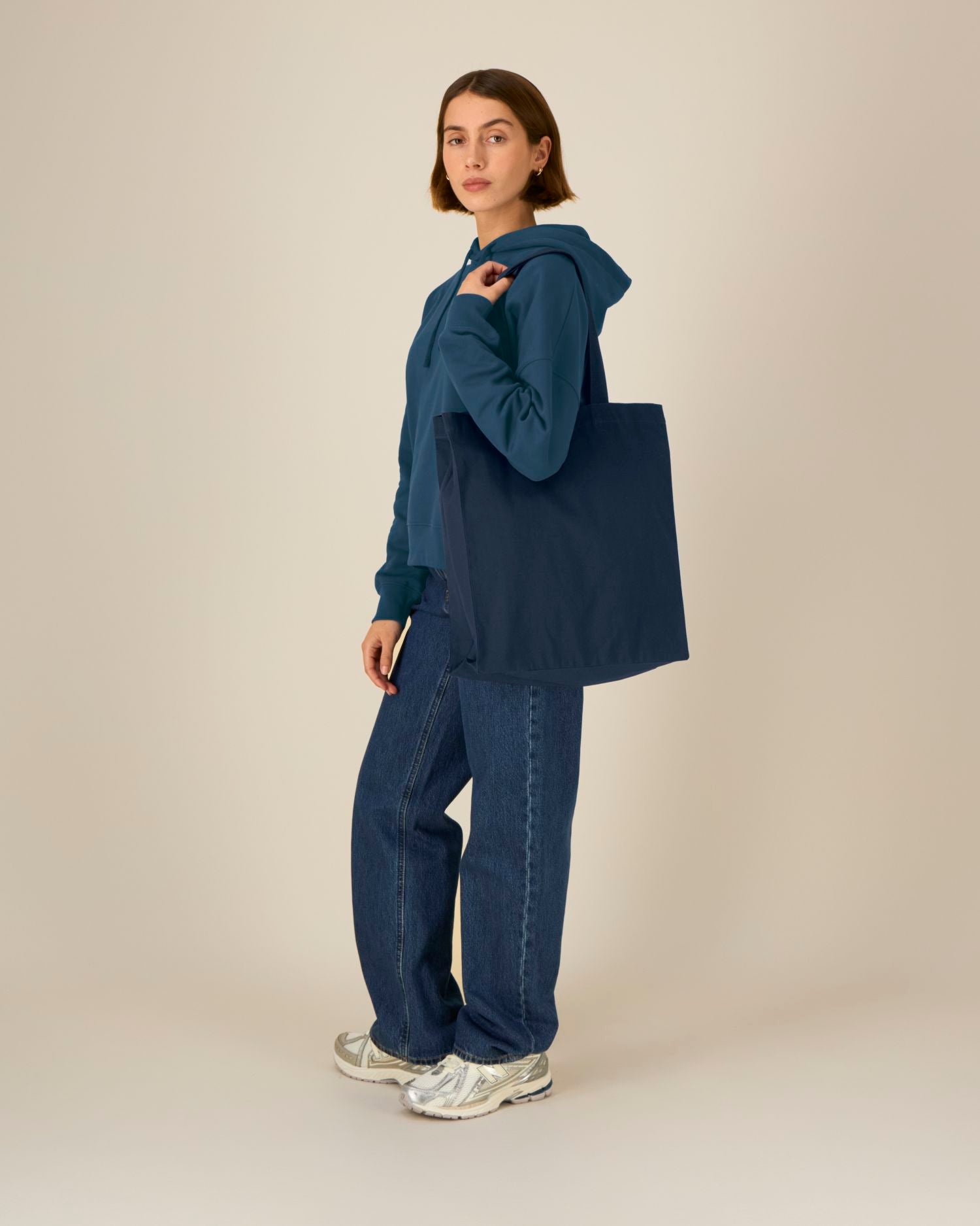 Mid Tote Bag - ShirtStore