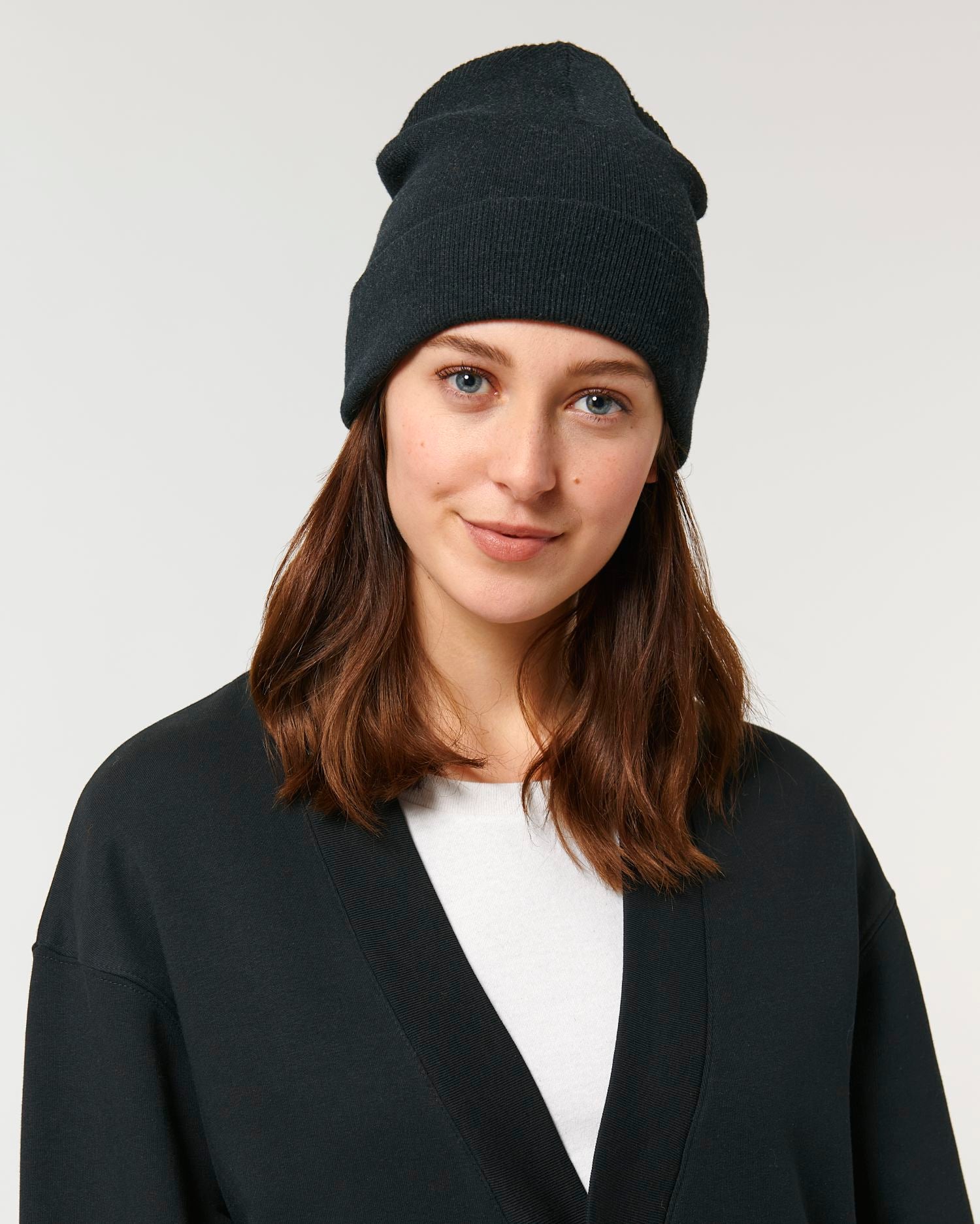 Rib Beanie in Farbe Black