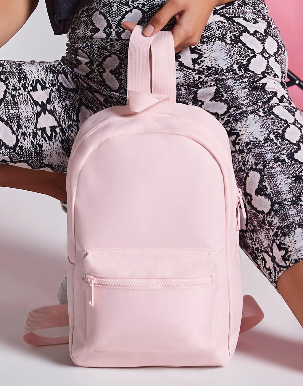  Mini Essential Fashion Backpack in Farbe White
