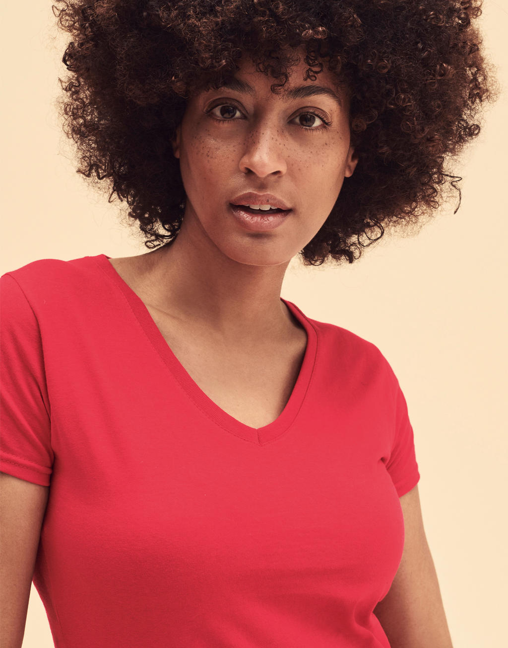  Ladies' Valueweight V-Neck T in Farbe White