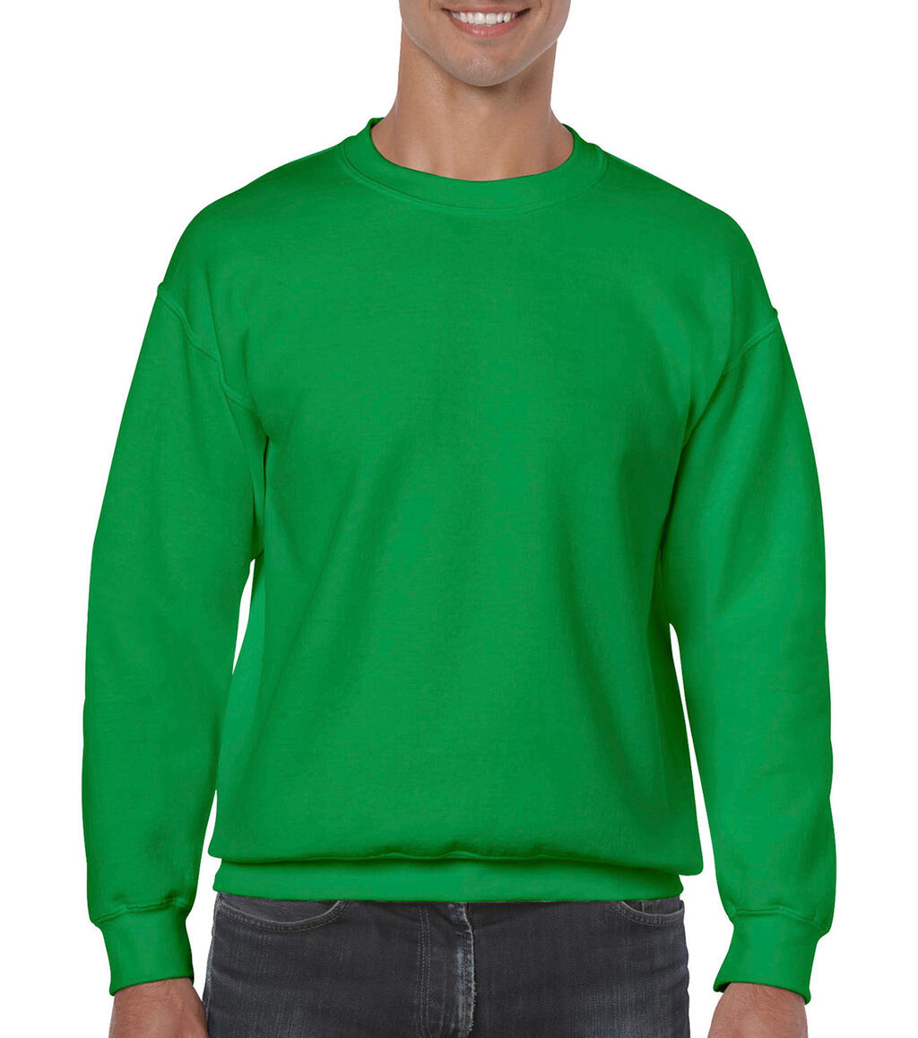  Heavy Blend Adult Crewneck Sweat in Farbe Irish Green