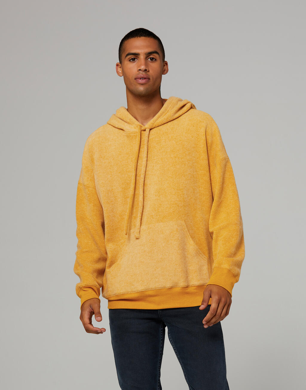  Unisex Sueded Fleece Pullover Hoodie in Farbe Black Heather