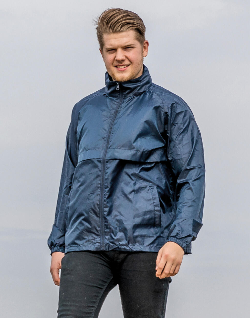  Core Adult Windcheater in Farbe Black