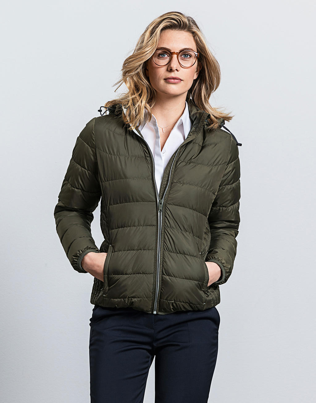  Ladies' Hooded Nano Jacket in Farbe Black