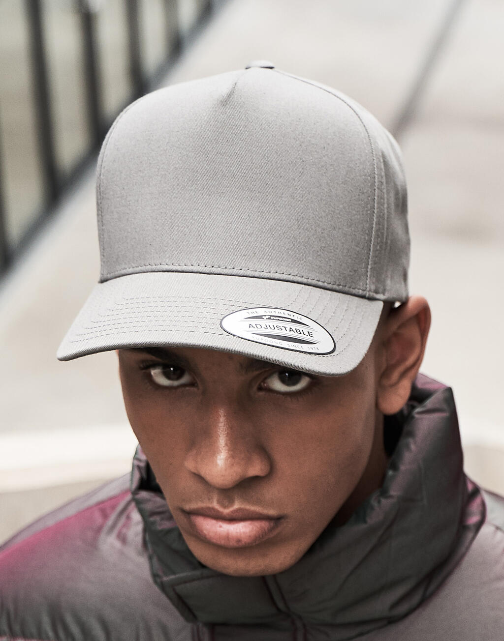 5-Panel Curved Classic Snapback - ShirtStore