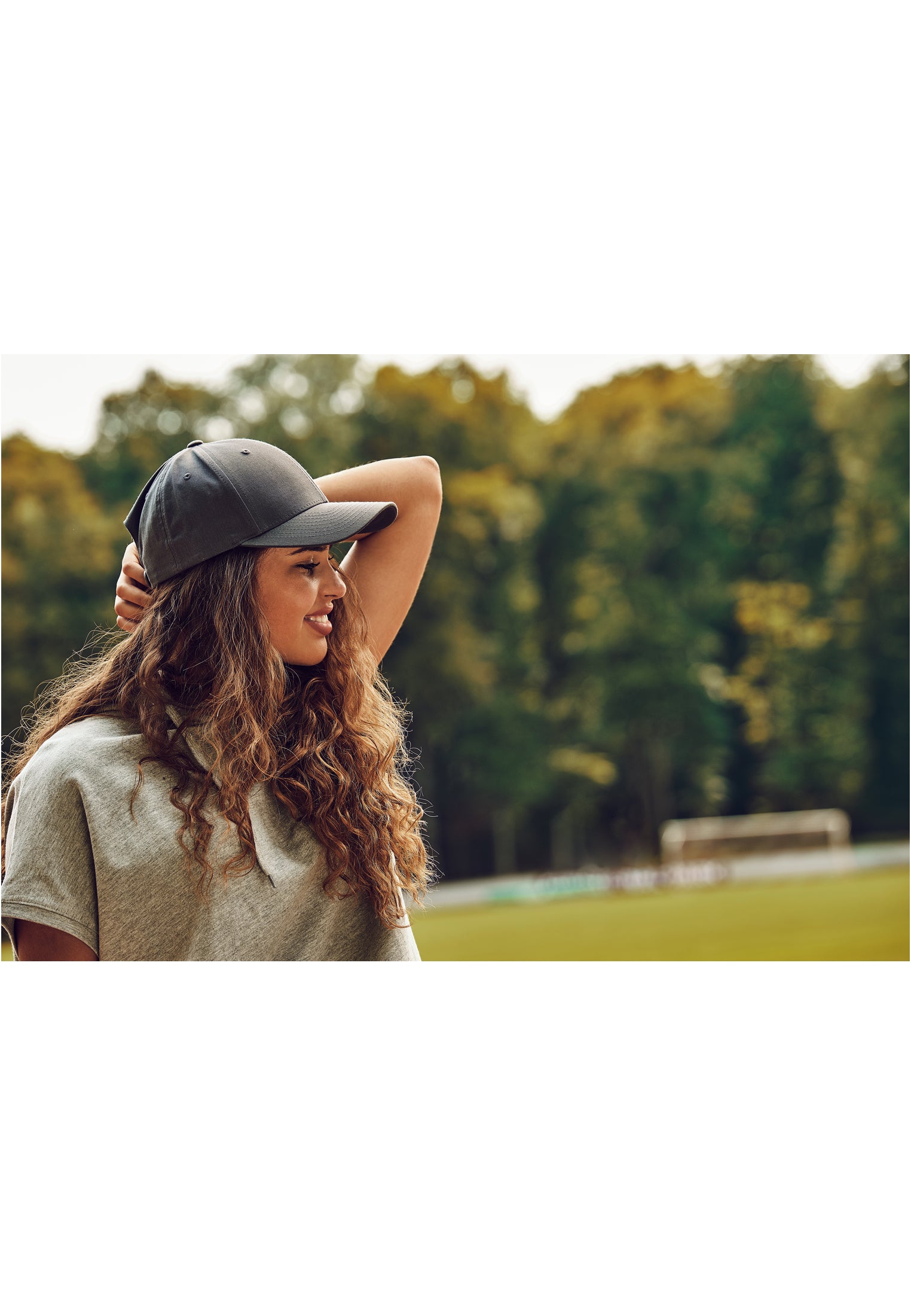 Curved Classic Snapback - ShirtStore