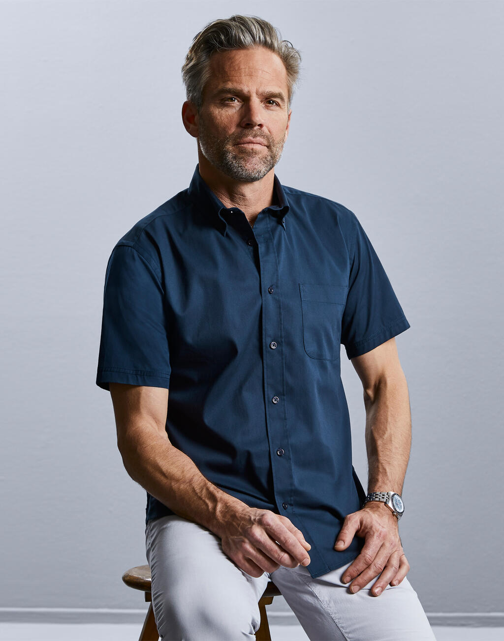  Short Sleeve Classic Twill Shirt in Farbe White