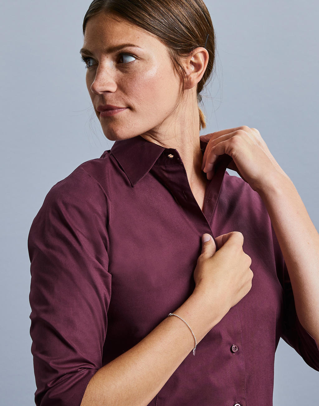  Ladies' 3/4 Sleeve Easy Care Fitted Shirt in Farbe White