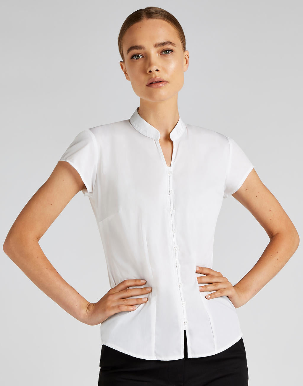  Women's Tailored Fit Mandarin Collar Blouse SSL in Farbe White