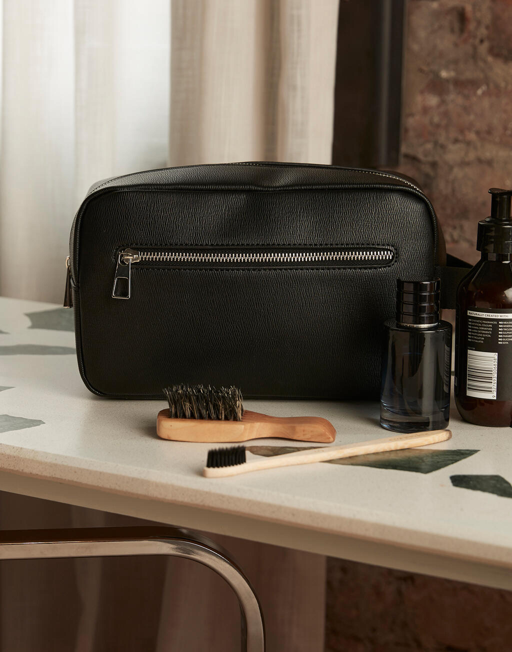 Tailored Luxe Wash Bag - ShirtStore