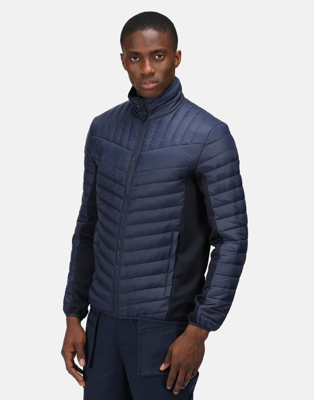  Tourer Hybrid Jacket in Farbe Black