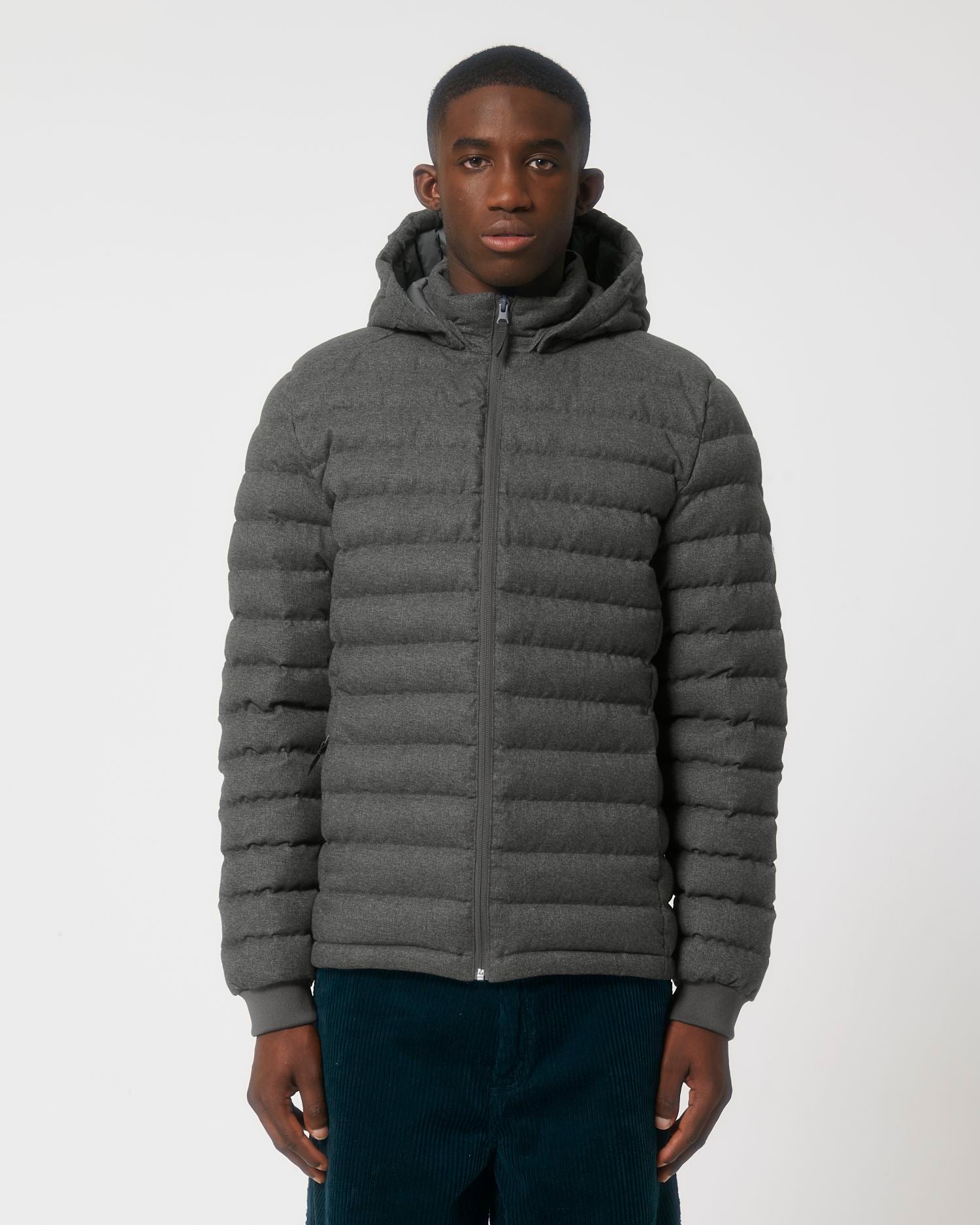  Stanley Voyager Wool-Like in Farbe Deep Metal Heather Grey